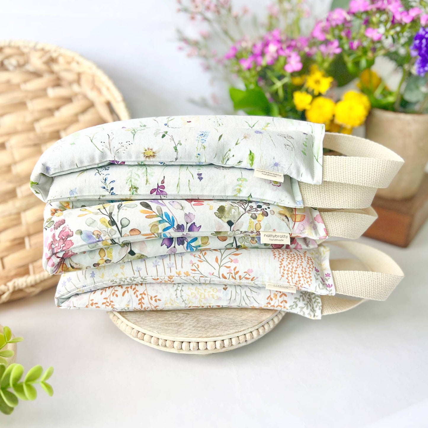 Neck Wrap : Painted Blooms (Scented) / With Handles
