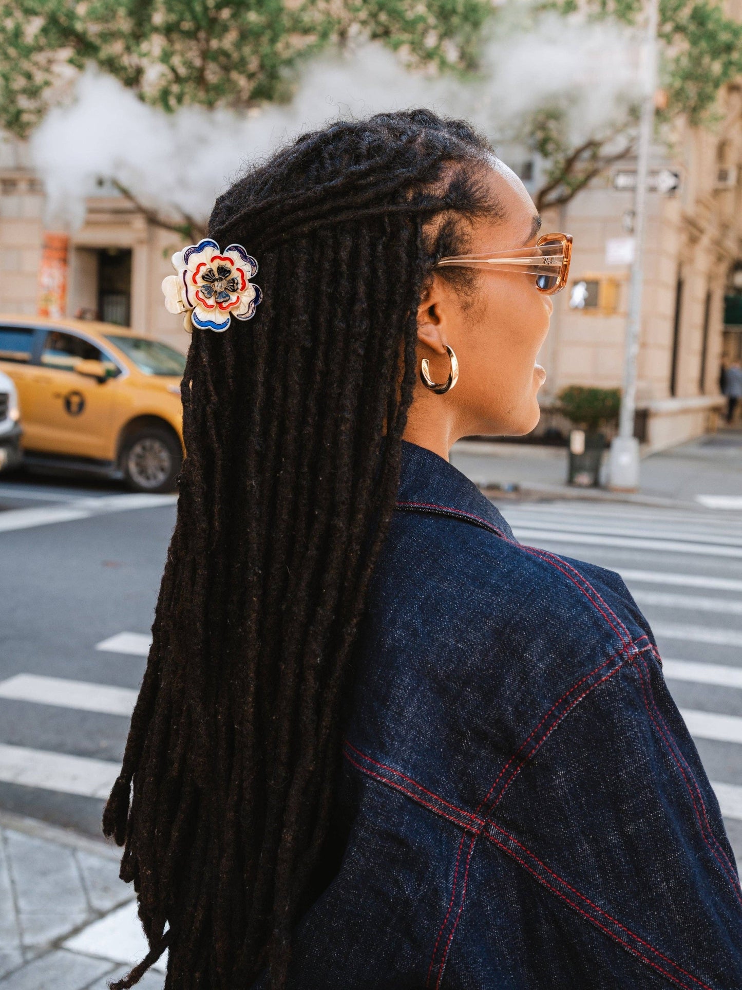 Americana Flower Claw Clip Navy