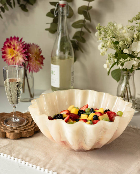 Resin Collection Scalloped Bowl - Cream