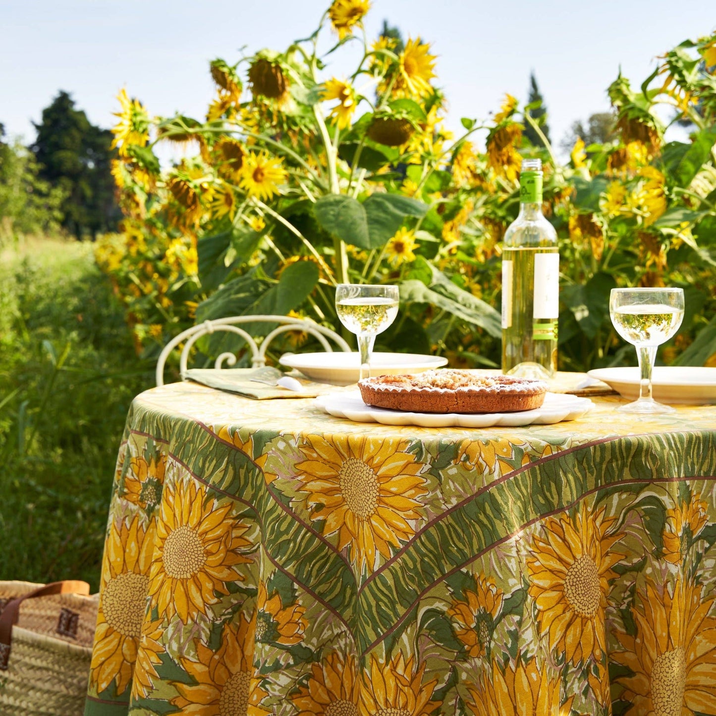 Sunflower Yellow& Green Tablecloth 59" x 59"