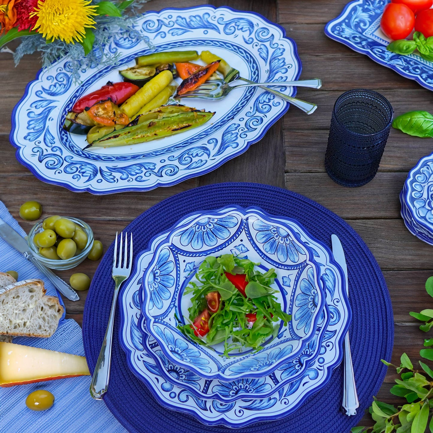 Veranda 100% Melamine Round Platter 14in