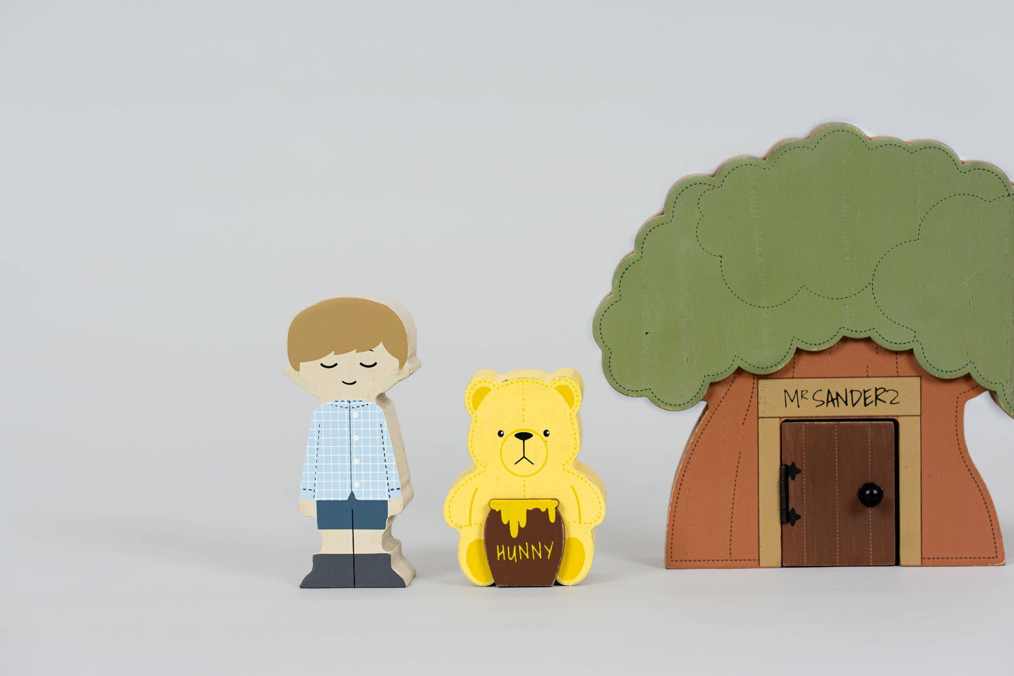 Winnie The Pooh Woodland Storybook Gift S/8