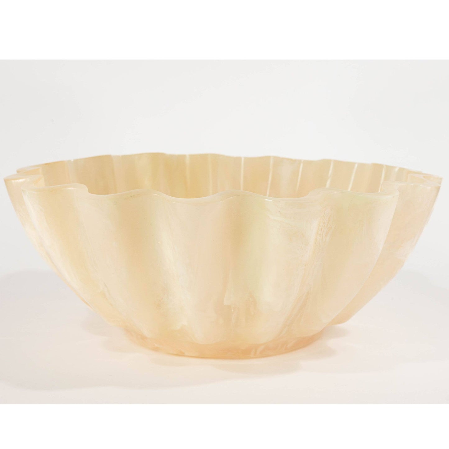 Resin Collection Scalloped Bowl - Cream