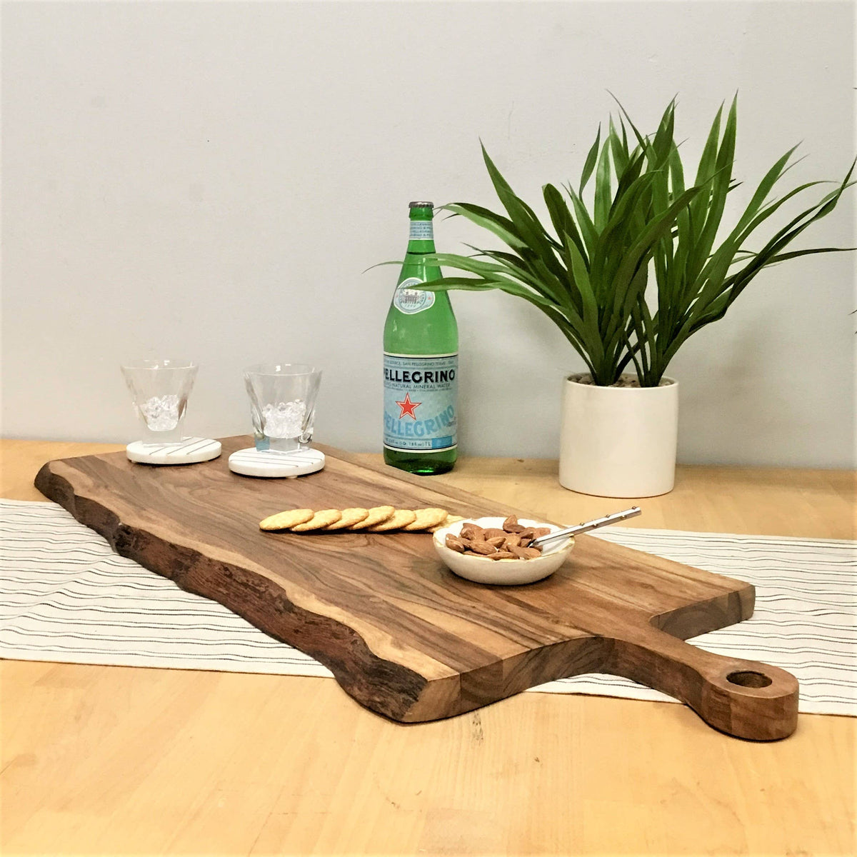 Large Slim Rectangle Acacia Wood Cutting Board w/ Handle