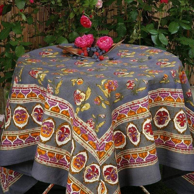 Pansy Red & Grey: Tablecloths 71" x 106"