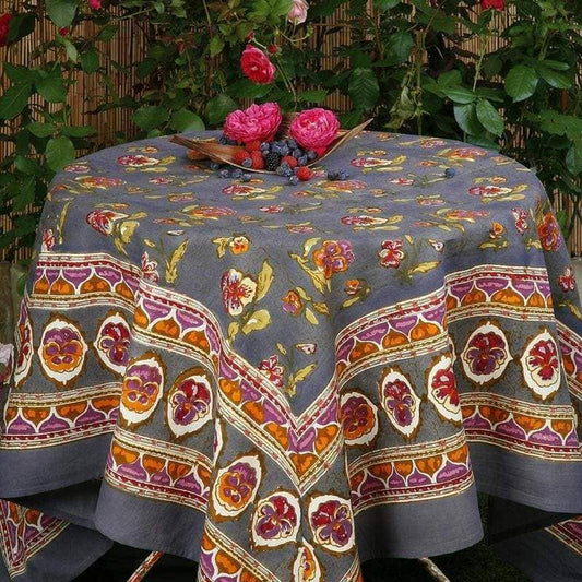 Pansy Red & Grey: Tablecloths 71" x 106"