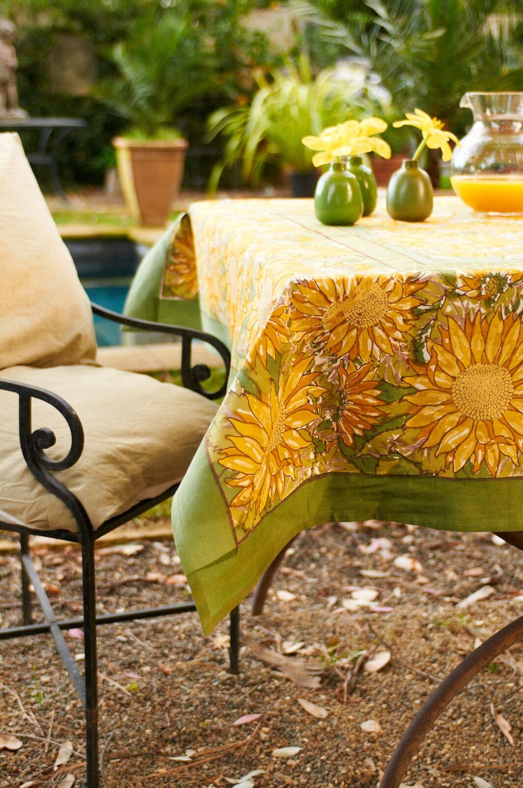 Sunflower Yellow& Green | French Tablecloths: 59" x 59"