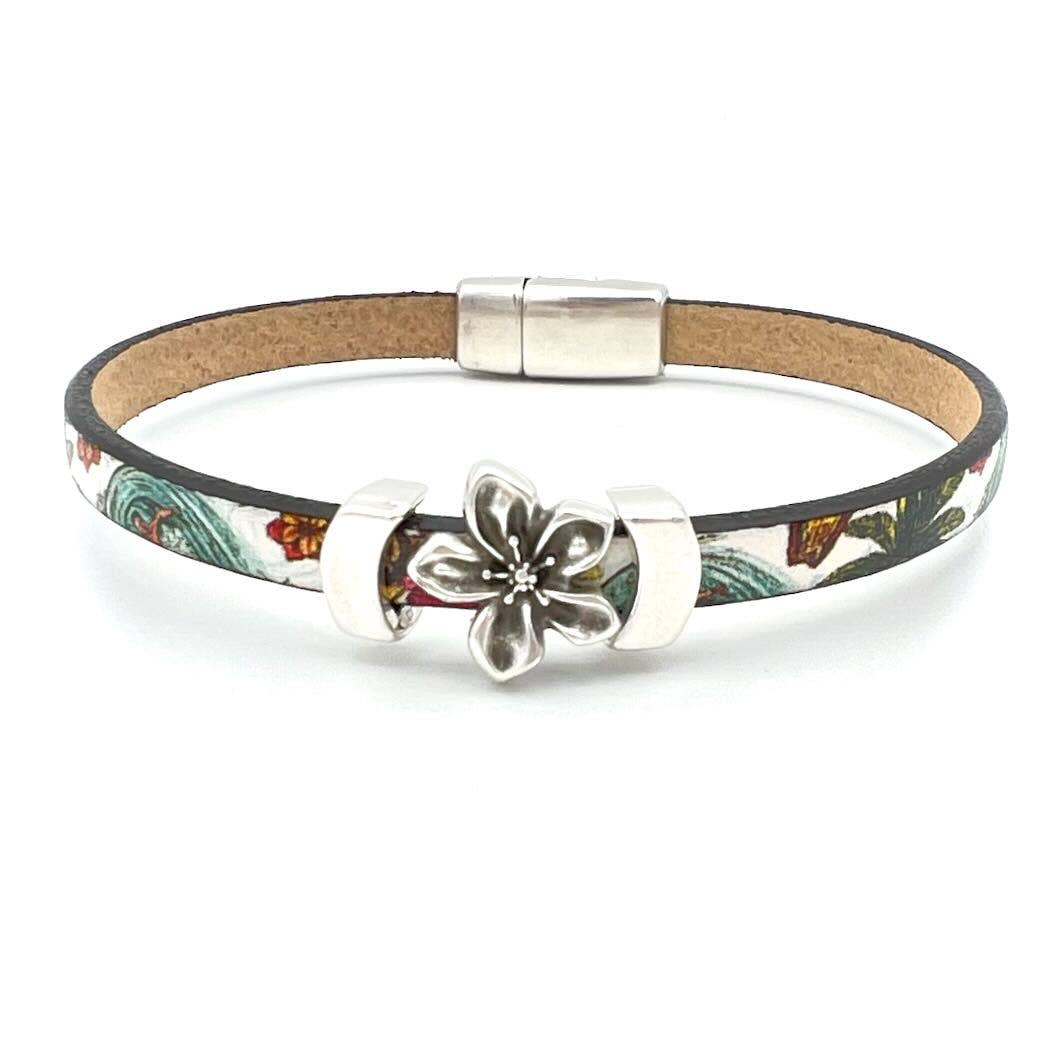 Floral Jasmine Leather Bracelet: Surfs Up Print / Medium