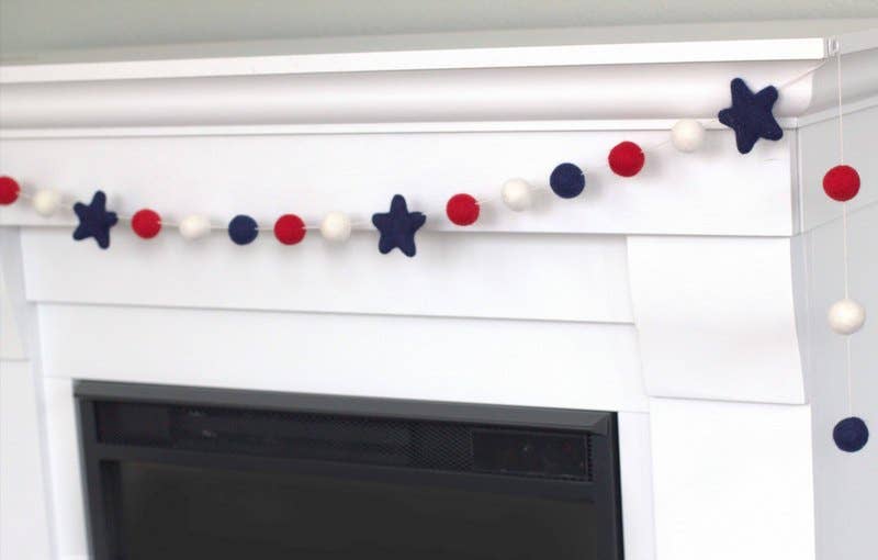 Fourth of July Garland - Stars