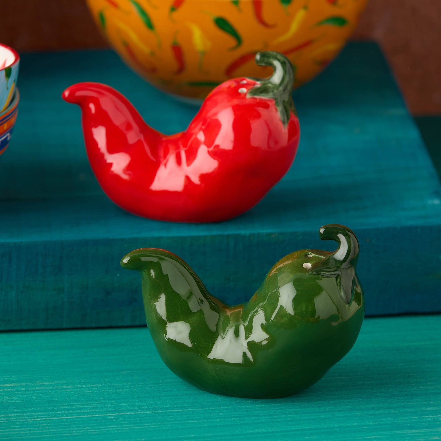 Spice Love 3-D Chili Pepper Salt and Pepper Set 4.5in