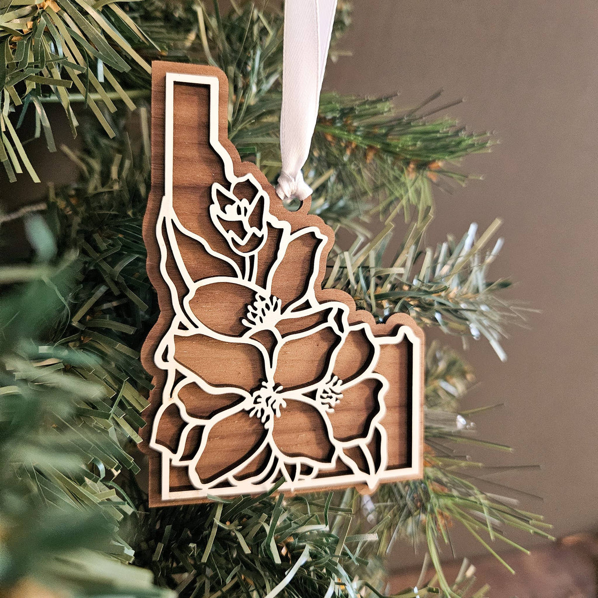 Idaho State Flower Syringa Wood Ornament