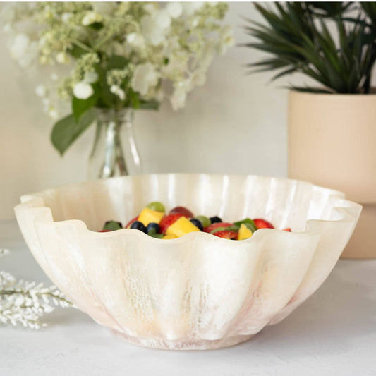 Resin Collection Scalloped Bowl - Cream