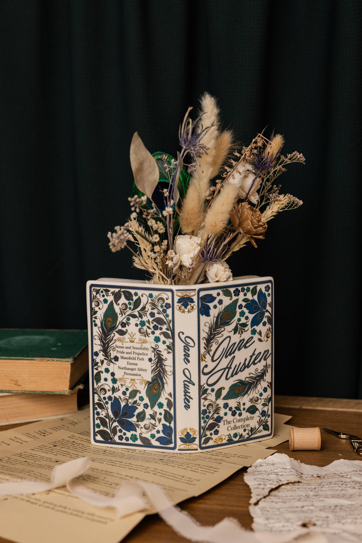 Open Book Vase - Jane Austen Collection
