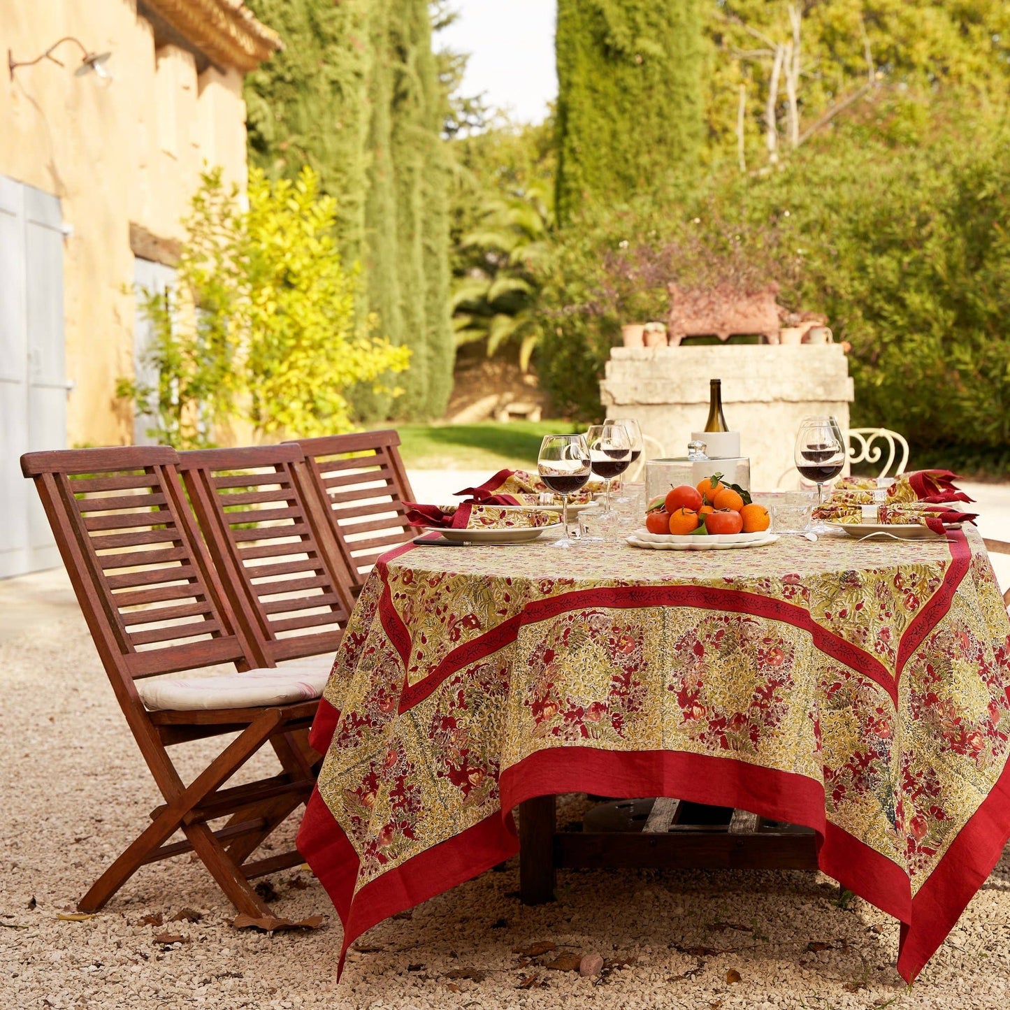 Winter Garden Red & Green | French Tablecloths: 59" x 59"