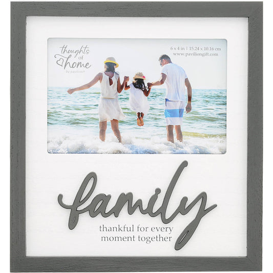 Family - 7.75" x 8.25" Frame (Holds 6" x 4" Photo)